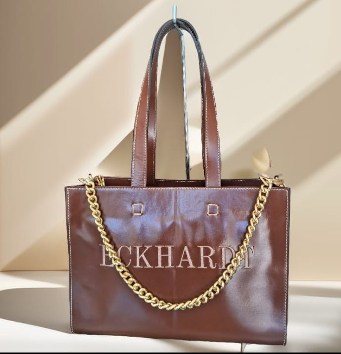 Bolsa Nawi Eckhart Couro